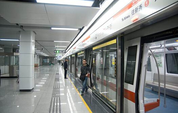 深圳地铁4号线-屏蔽门电源